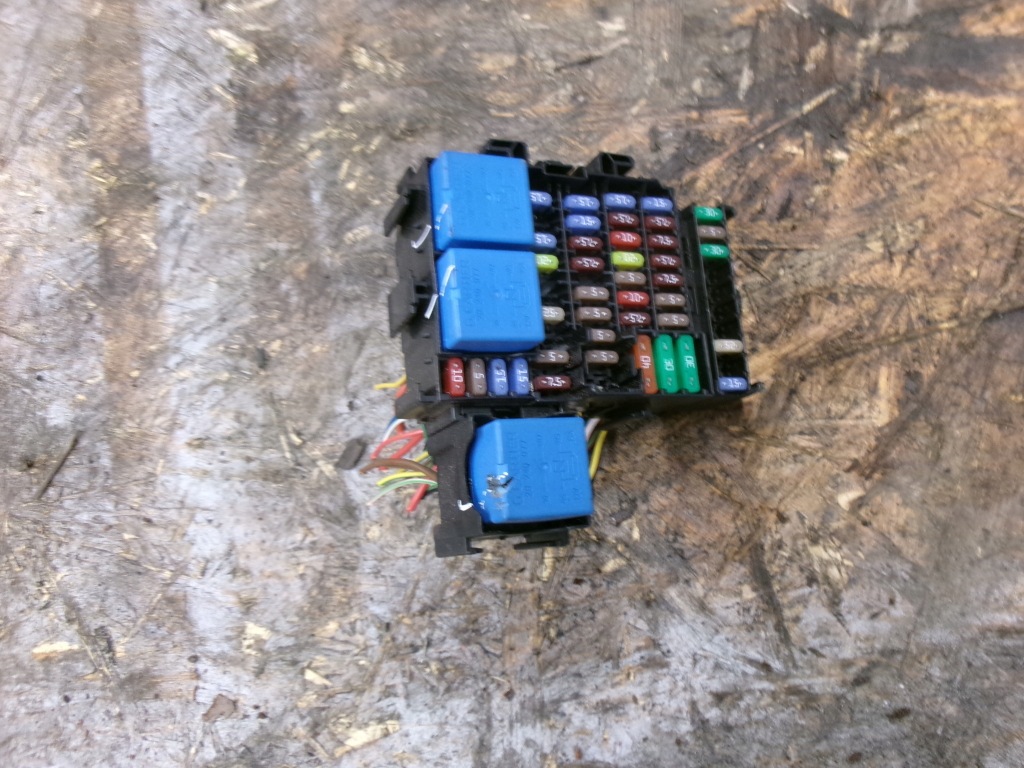 фото №1, Dacia lodgy коробка запобіжників 1.6 16v