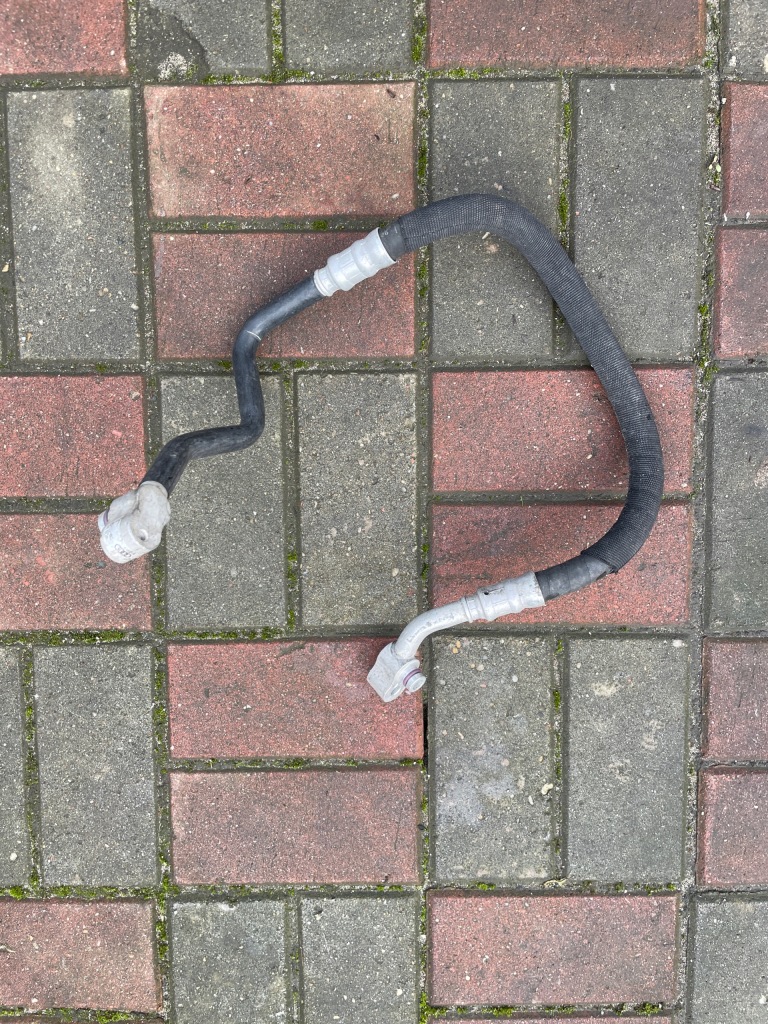 фото №1, Audi q5 8r шланг кондиционера 8r0260701