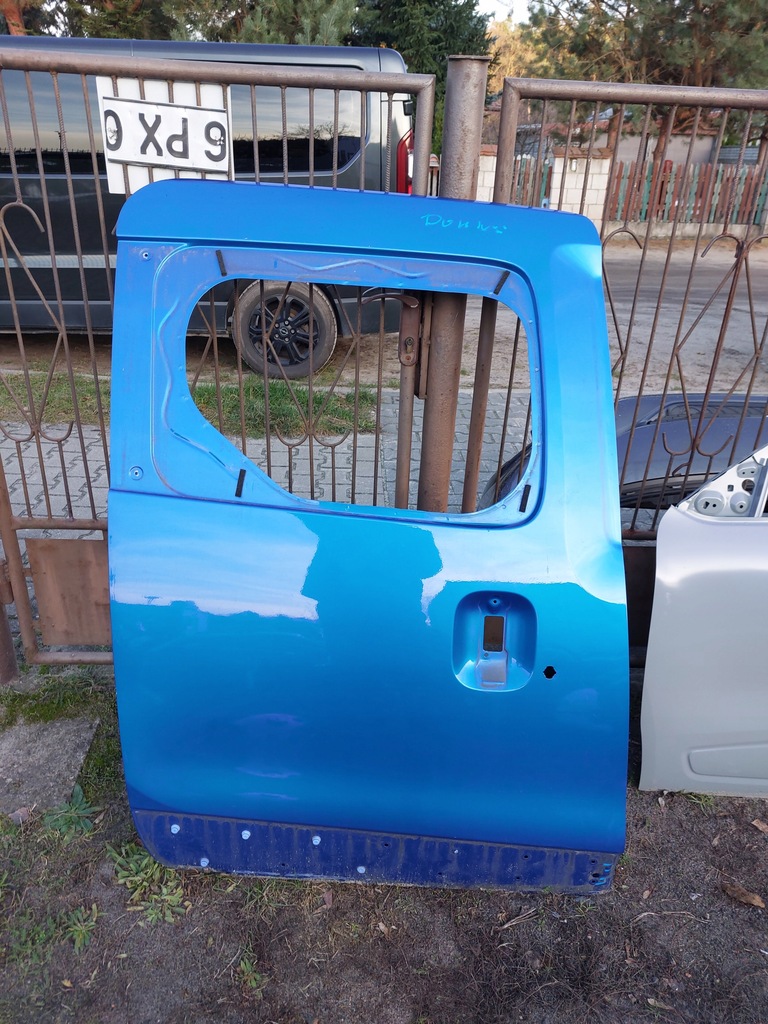 фото №1, Dacia dokker дверь боковой правое сдвижные