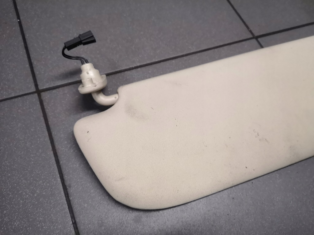 фото №7, Козирок захист світла кремовий audi a8 d3 права