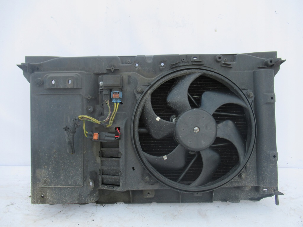 фото №1, Pas передній радіатор citroen c4 picasso 1.6 16v