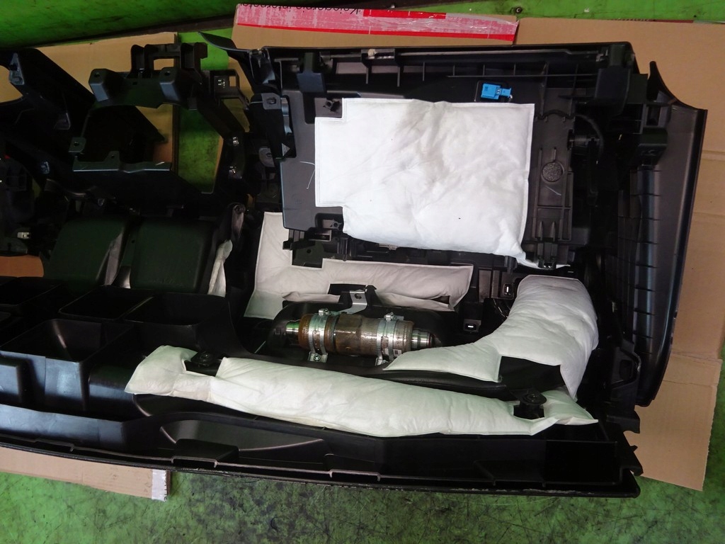 фото №10, Приборная панель приборная infiniti q30 qx30 приборная панель