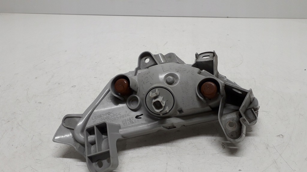 фото №13, Mazda 3 13-16 поворотник левый передний k2442