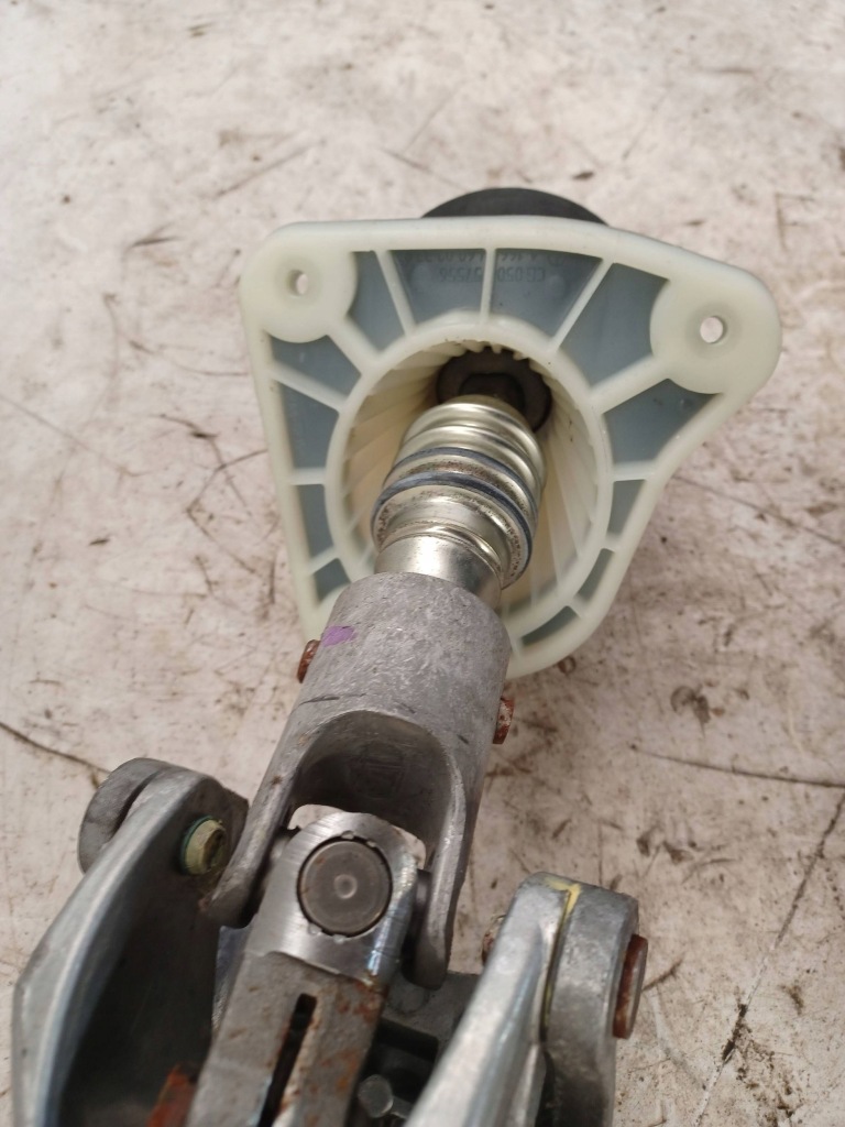 Wał колонки рулевого mercedes-benz gl x164 164 a1644600916 Недорого