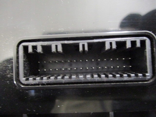 фото №10, Tucson ii панель кондиціонера 97250-d7230try