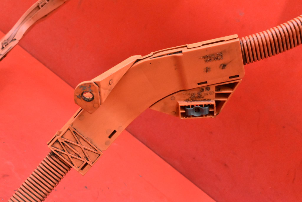 Джгут електропроводка електрична toyota auris 2 2 1.8 hybrid 99 km 12-15 в Україні