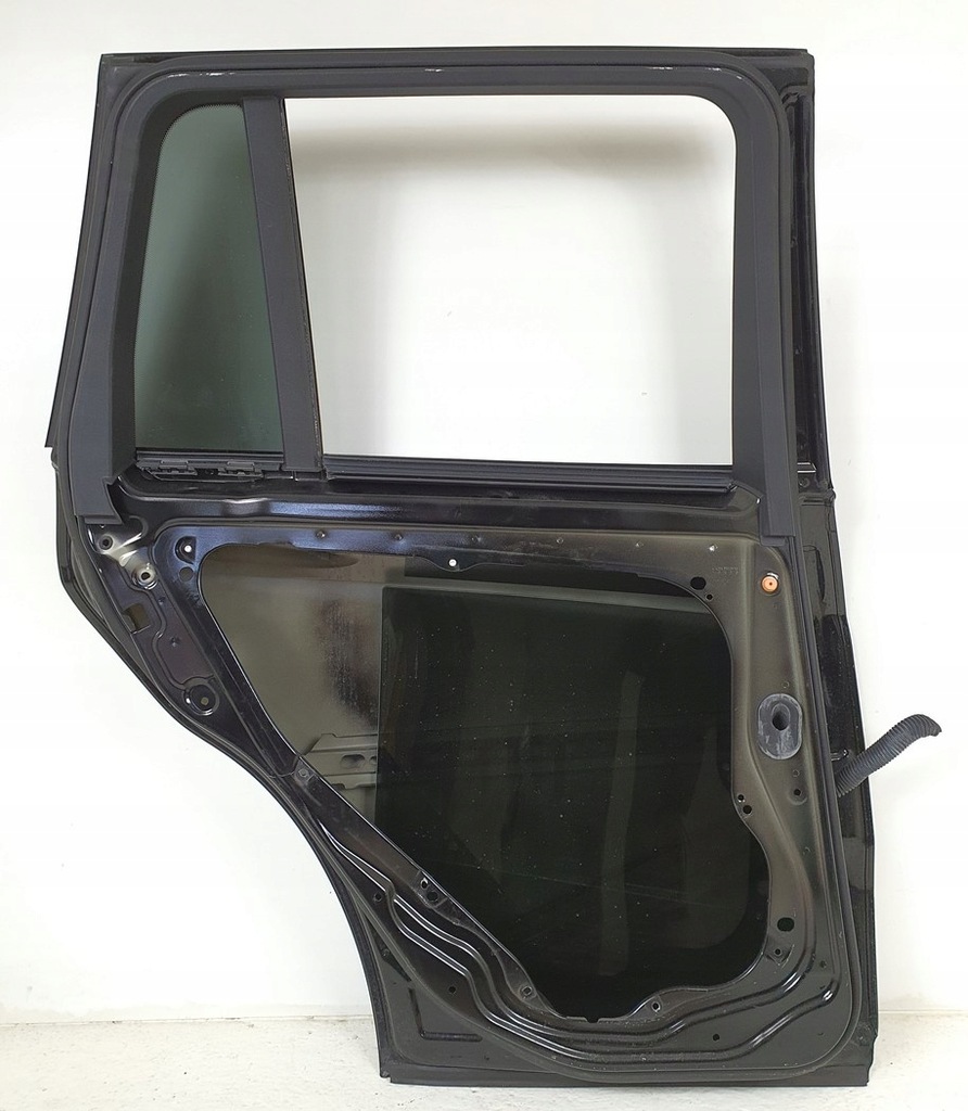 фото №9, Дверь левый задняя 040 mercedes glk x204