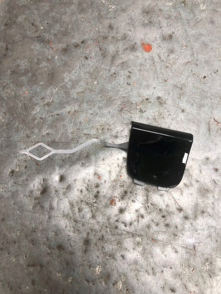 Купити Заглушка фаркоп задня mercedes eqs v297 amg a2978859202