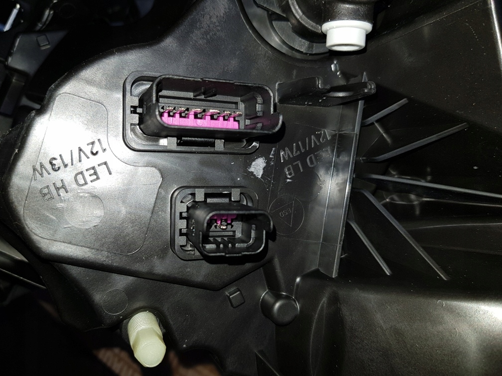 фото №13, Новый оригинальный фара led renault clio iv левый 260606098r