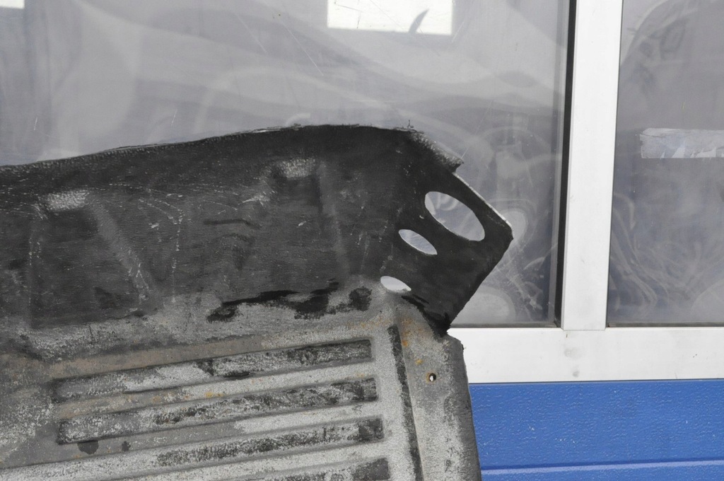 фото №9, Mitsubishi l200 пол кузов