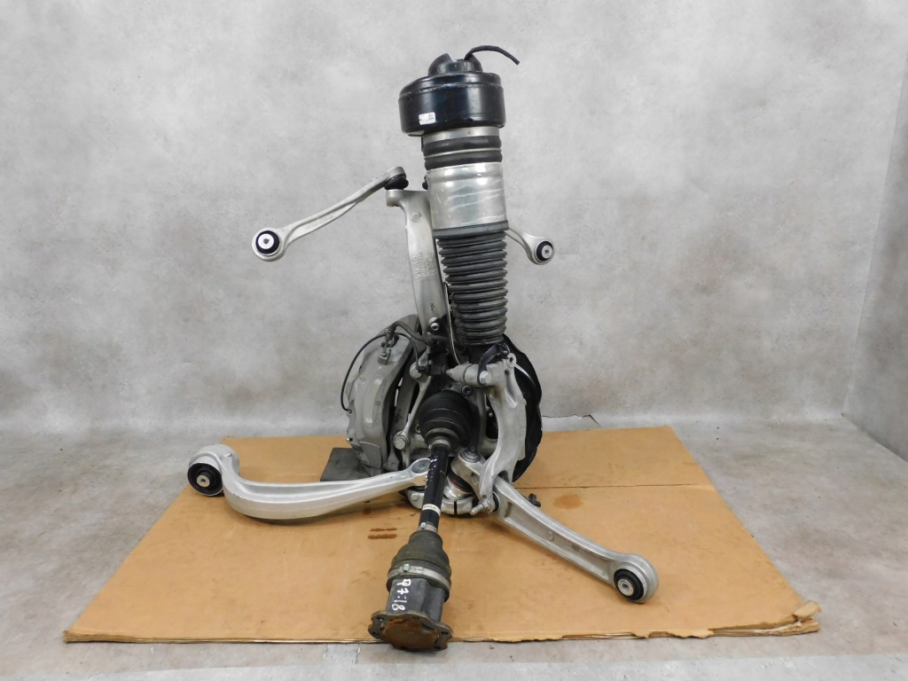 Audi q7 4m поворотний кулак ліва важелі амортизатор ступиця супорт привідний вал komplt Київ