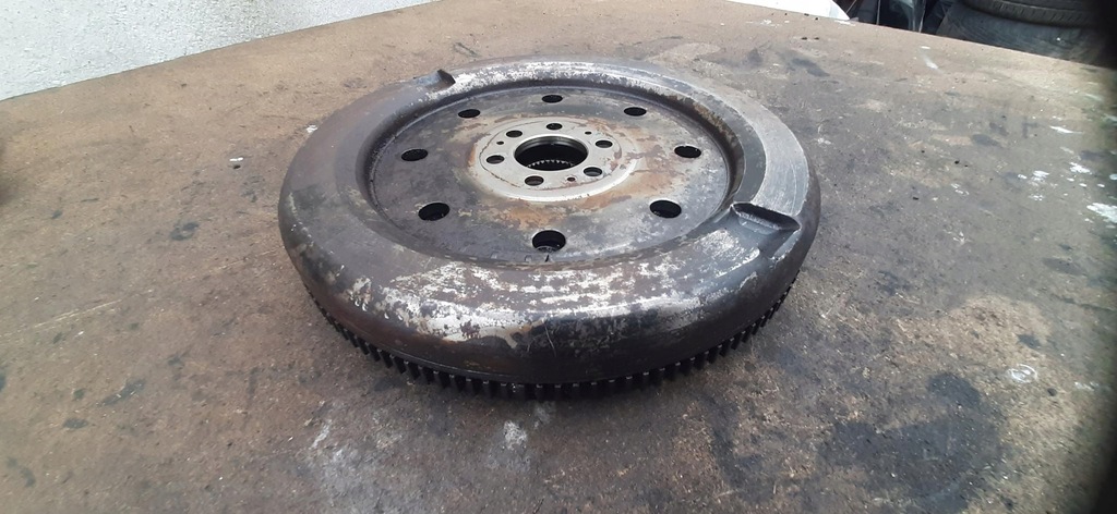 фото №7, Колесо двомасовий маховик з двома масами зчеплення 2.0tdi volkswagen touran iii 04l105266ad