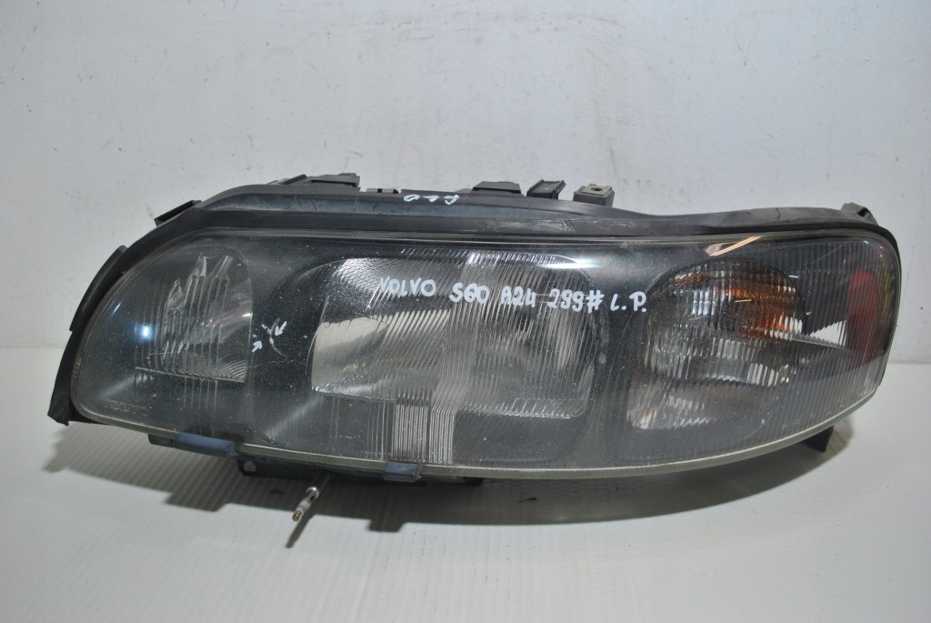 фото №1, Лампа левый перед volvo s60 8659606 89006822