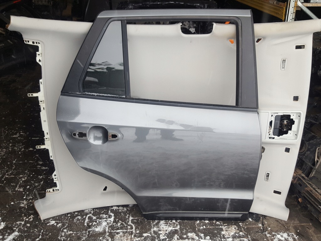 фото №1, Hyundai santa fe ii 06-09r двері праве задня j2