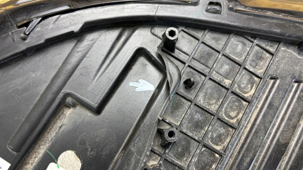 фото №14, Alfa romeo tonale 2023 лампы передние