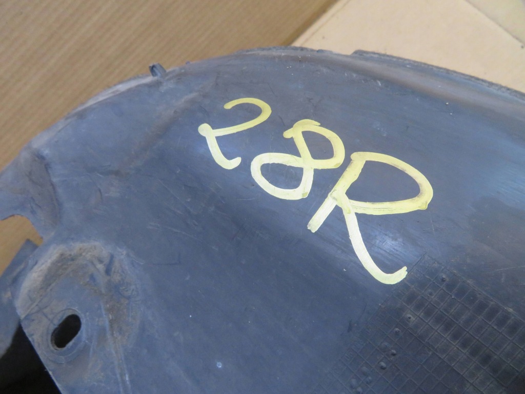 Opel insignia a левая передние подкрылок 341391933 в Украине