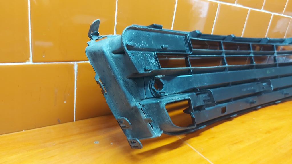 Решітка бампера середня перед передня lexus rx rx350 iv 15-19 Доставка