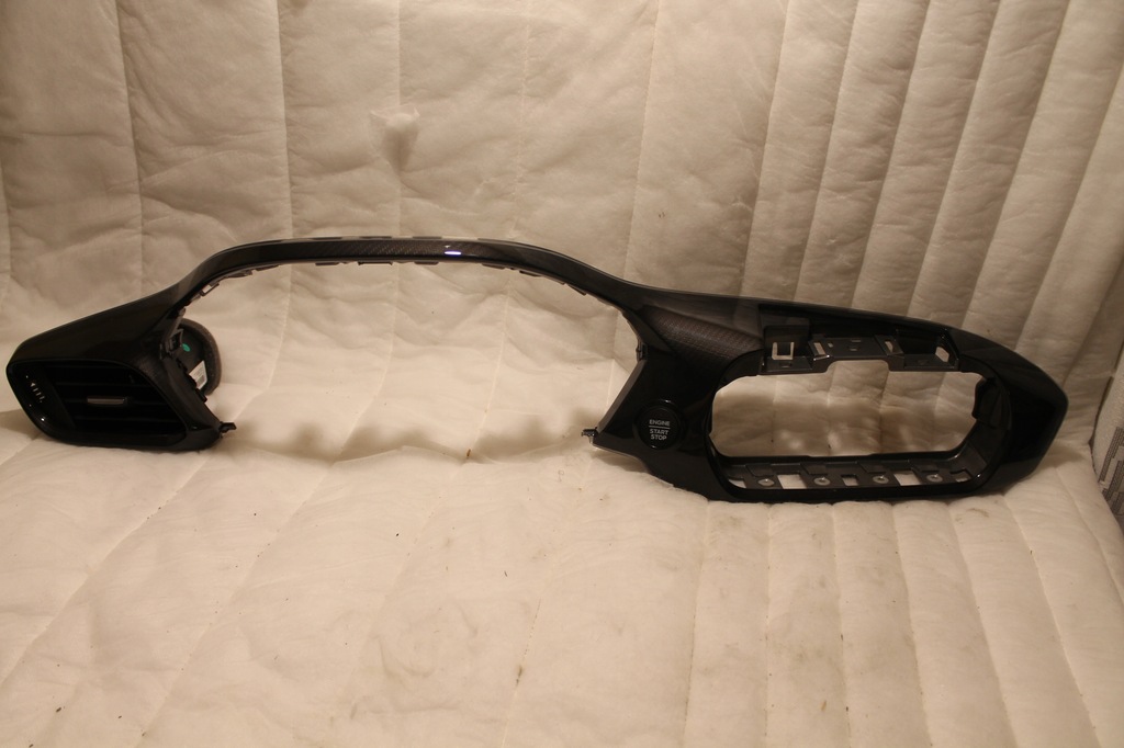 фото №1, Рамка молдинг dekor консоли ford puma fiesta mk8