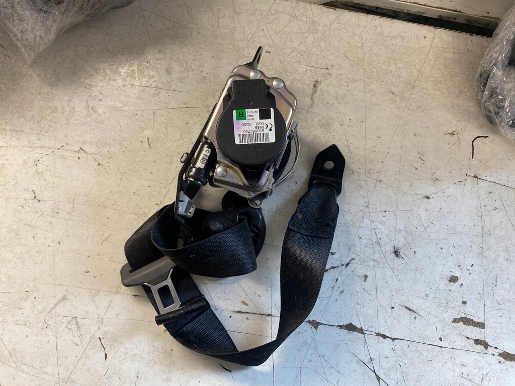 фото №1, Bmw i3 pas безопасности правый перед 6286627