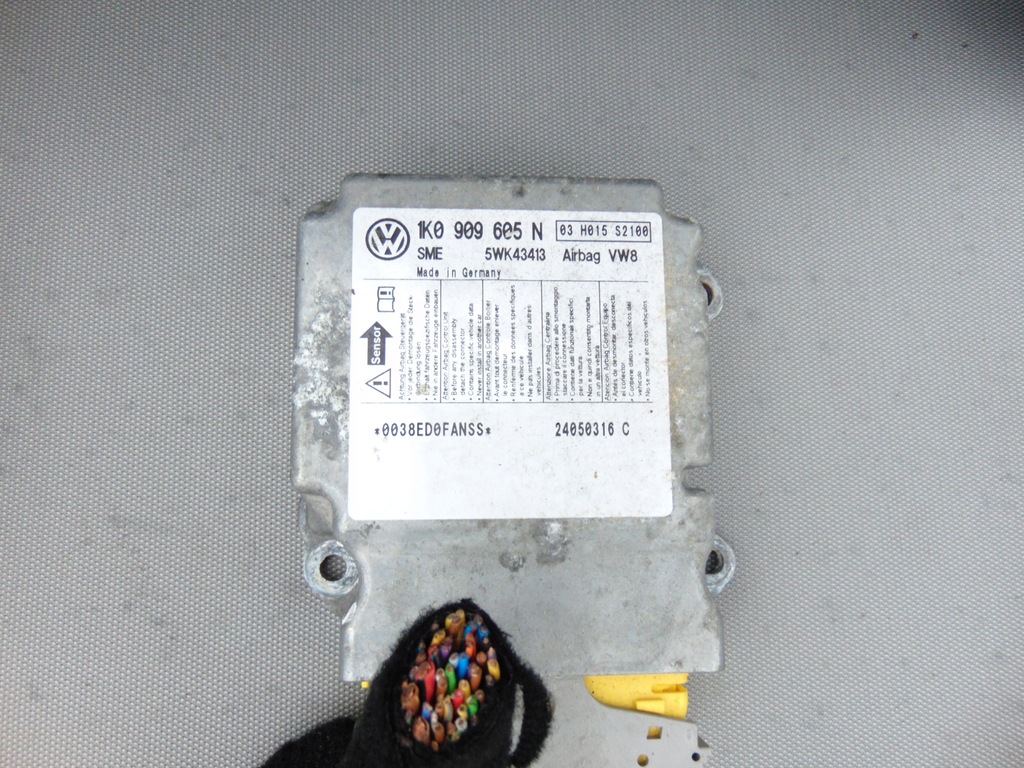 фото №13, Набор air bag консоль ремни подушки безопасности vw golf 5 v + plus europa