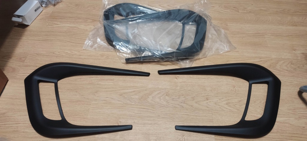 фото №1, Решітка бампера перед ліва vitara iii структура