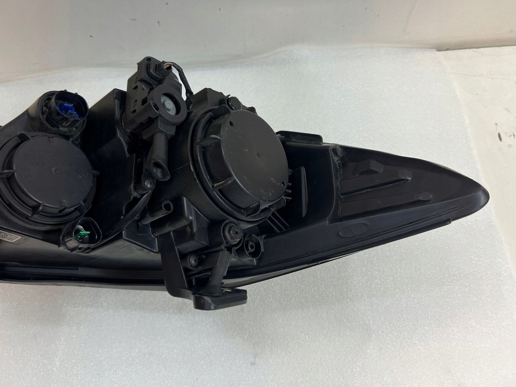 фото №8, Hyundai elantra vi лампа led левая передняя левый перед