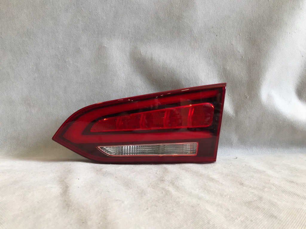 фото №1, Hyundai santa fe iii 15-18 lift лампа задня права внутрішня eu