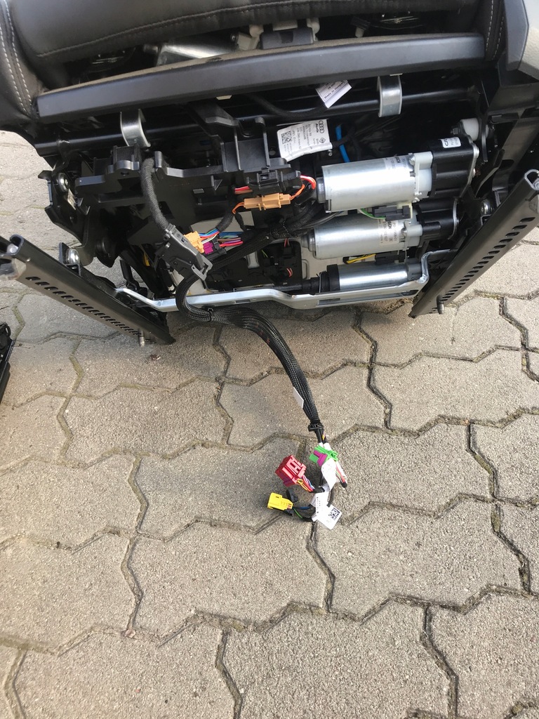 фото №12, Audi r8 5.2 v10 plus сидіння сидіння водія шкіра