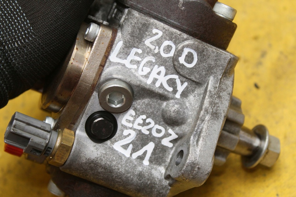 фото №10, Насос впрыскная 294000-0760 2.0 d legacy iv ee20z