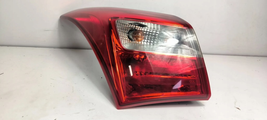 фото №10, Лампа левая задняя левый задняя hyundai i30 ii 5d hb 92401-a50