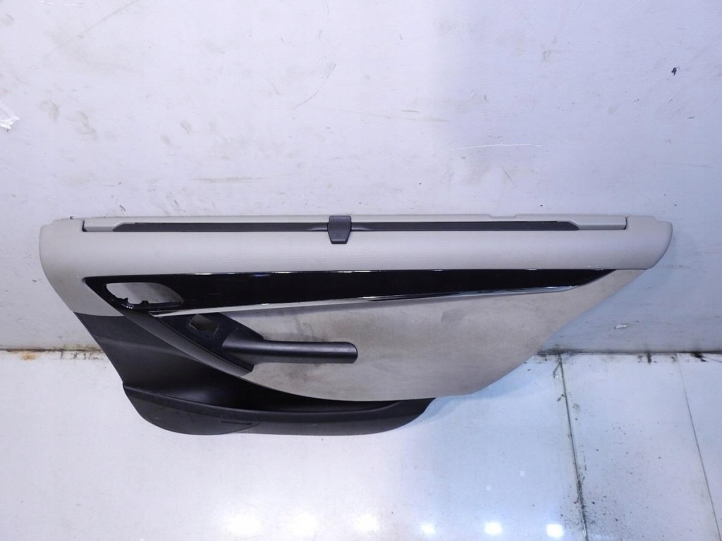 фото №2, Обивка правый задняя шторка c4 grand picasso i