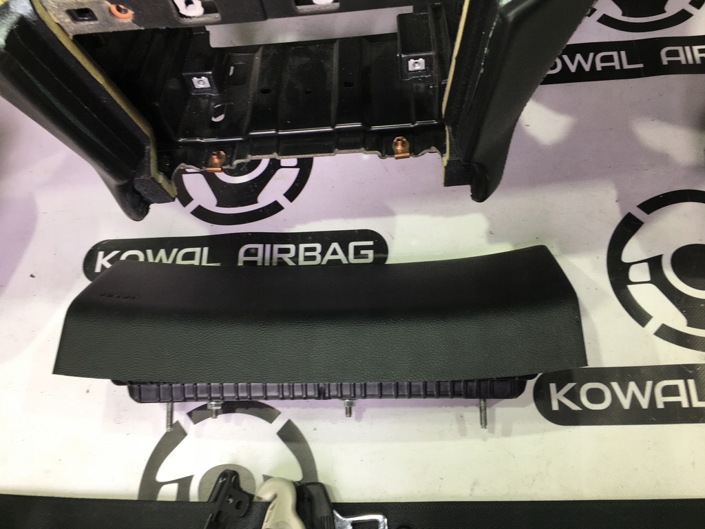 фото №6, Ford galaxy vignale приборная панель консоль подушка безопасности ремни org