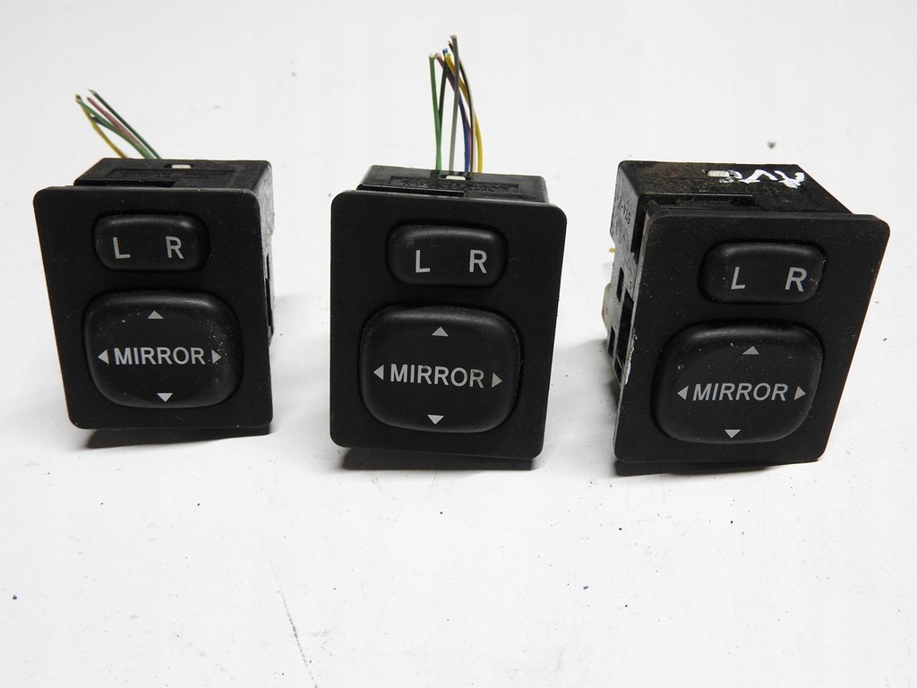 фото №13, Toyota auris i перемикач регулювання дзеркал 183574