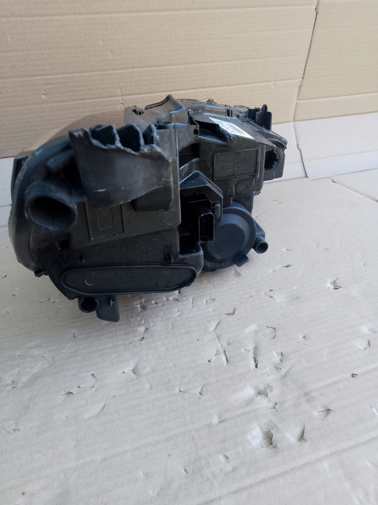 фото №10, Peugeot 208 ii 20-23 лампа левая перед передняя full led