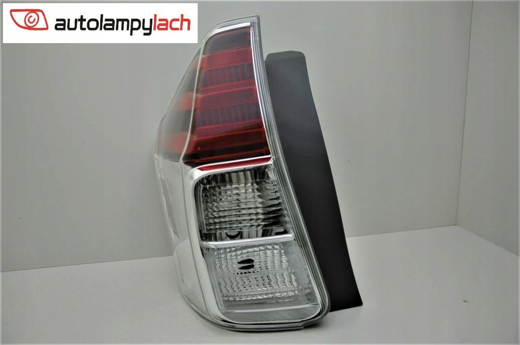 фото №3, Toyota prius v 2015- лампа задняя led левая nowa ^