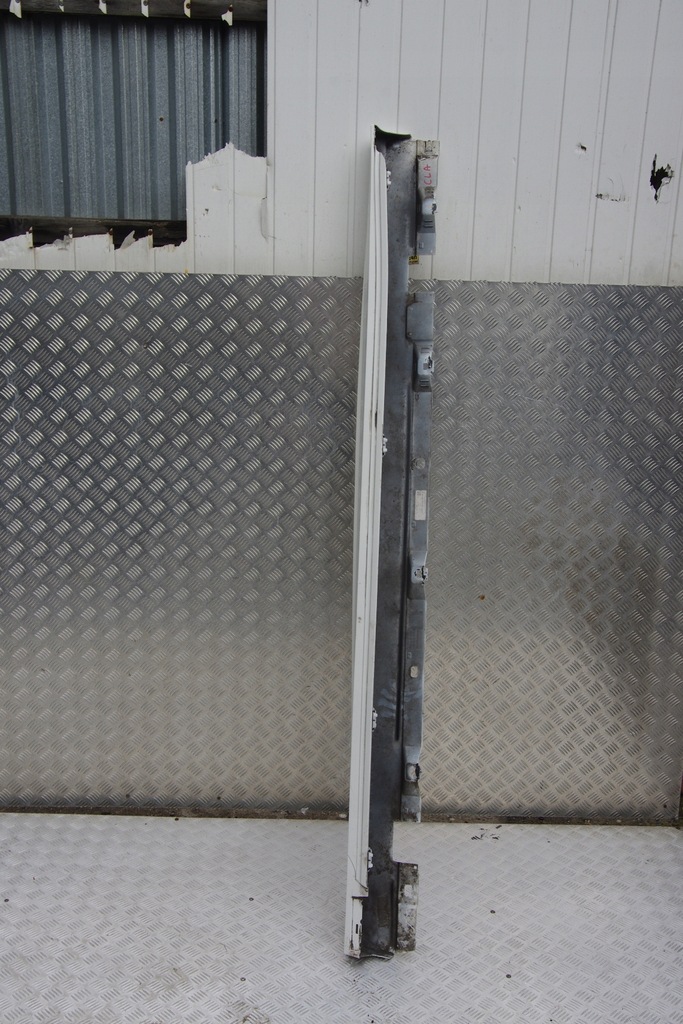 фото №11, Молдинг порог mercedes cla ii x118 w118 c118 149