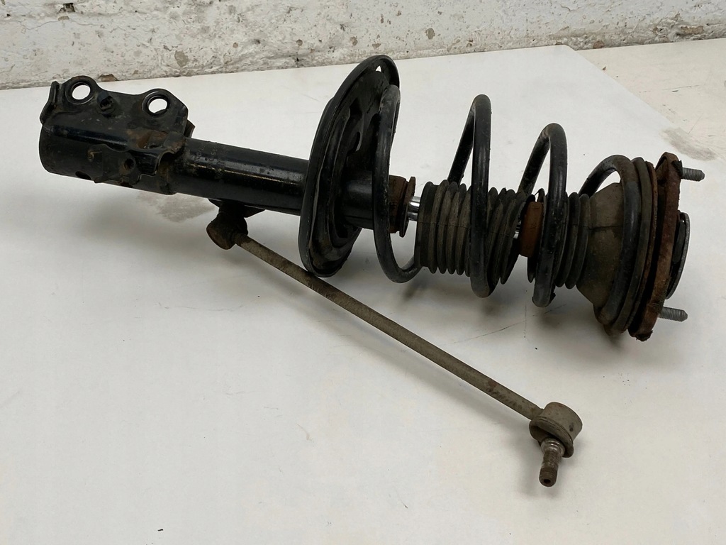 фото №8, 2010 toyota verso амортизатор передний 20335019