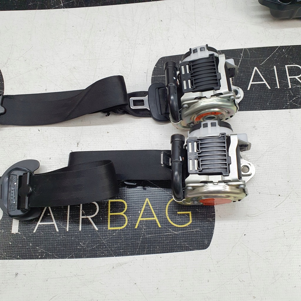 фото №8, A6 c8 4k a7 4k приборная панель консоль подушки безопасности ремни подушка безопасности pulpit