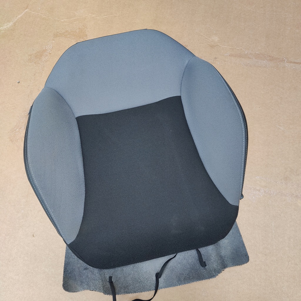 фото №1, Citroen c3 ii обивка спинка сиденье правого