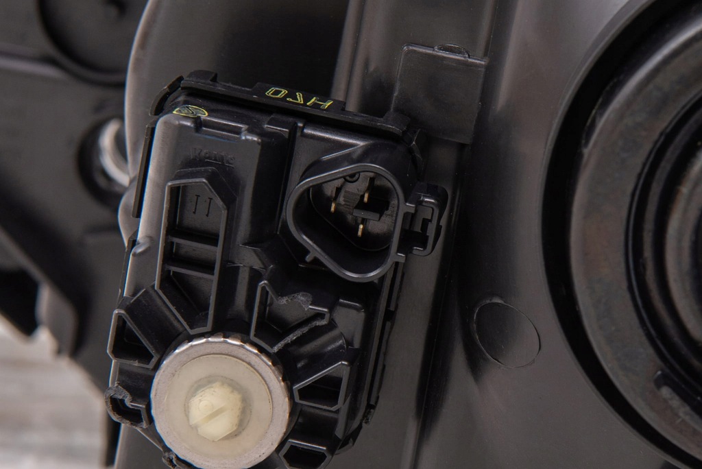 фото №13, Honda hr-v ii ru 2015-2018 лампа передняя prawa33100t7sa01