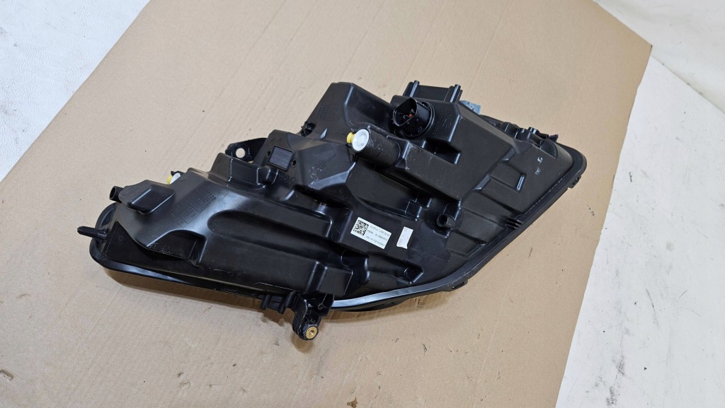 Купить Фара левая перед передняя jaguar e-pace full led mid j9c3-13w030-de