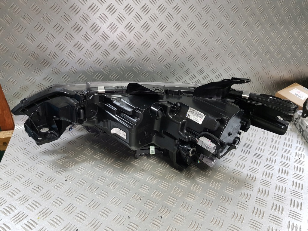 фото №13, Лампа права перед mitsubishi outlander 3 lift