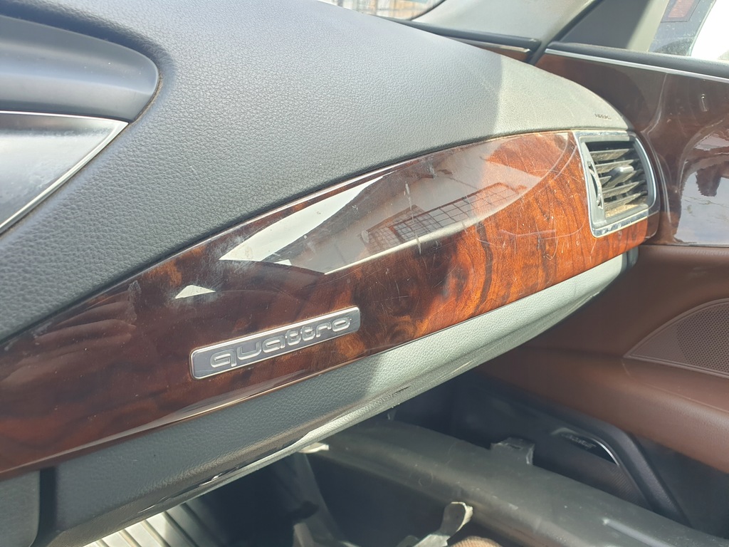 фото №1, Декоры комплект audi a7 4g 11+ drewno