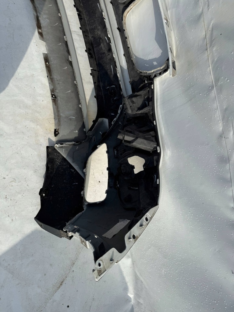 Bmw x3 f25 lift lci 2014 бампер перед передний 7338544 Оригинал