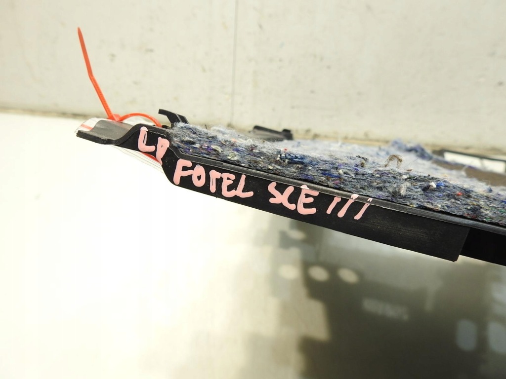 фото №2, Пол шумоизоляция левый перед renault scenic iii 849070001r