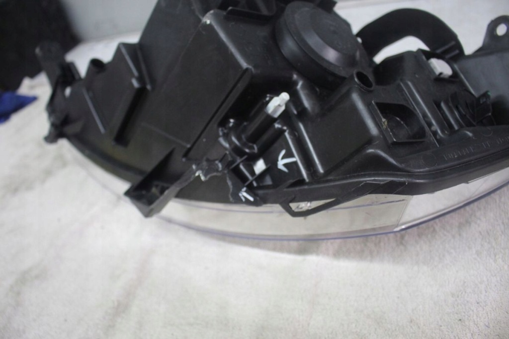 Лампа права scudo jumpy expert ii 2 89902621 Оригінал