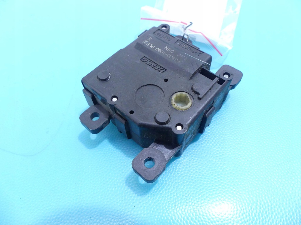 фото №1, Моторчик обдув land cruiser j200 200