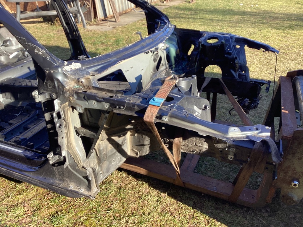 фото №1, Четверть чашка подкрылок правая kombi avant lx7l audi a4 b9 lift kombi