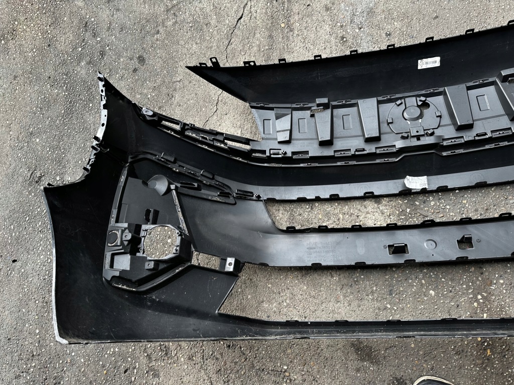 Купить Opel vivaro c / zafira life - lift 24- бампер перед передний 9849389380