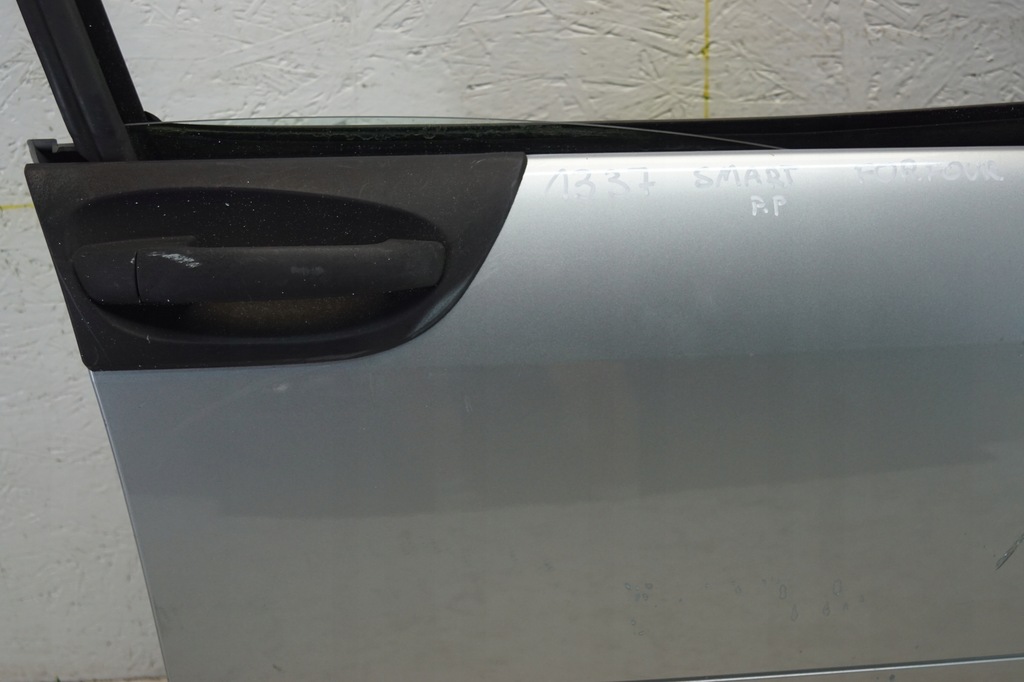 фото №4, Двері правий перед smart forfour